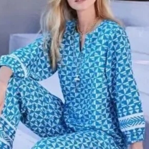 SOFT SURROUNDINGS Blue Geometric Print Tunic Sz Medium Narah Top Cotton Blend - Picture 3 of 9